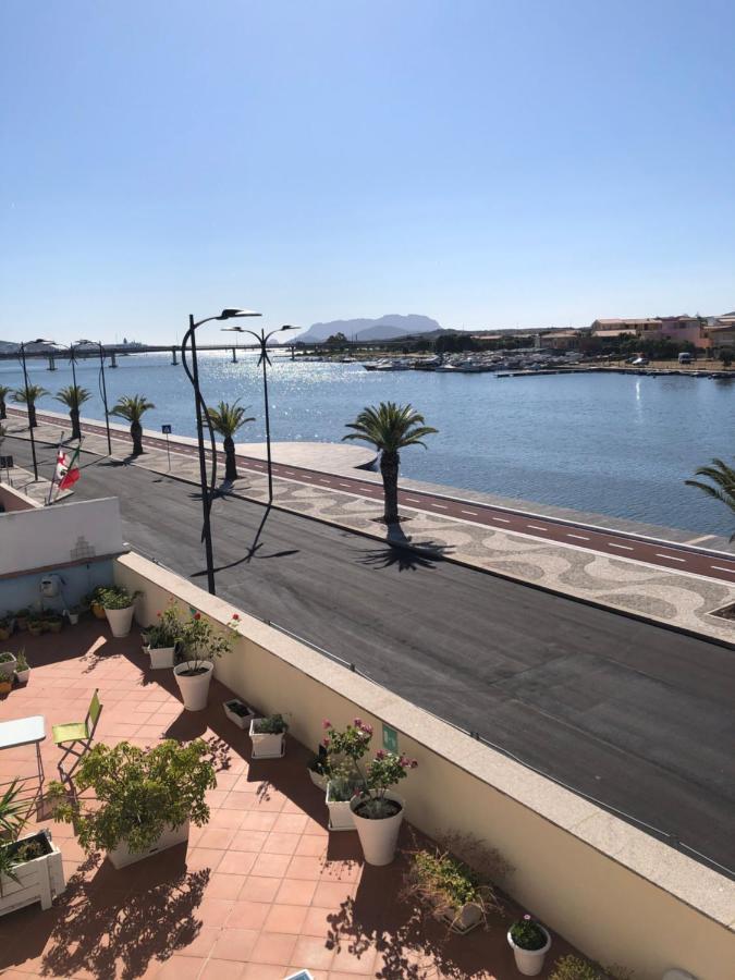 La Terrazza Guesthouse Olbia Dış mekan fotoğraf