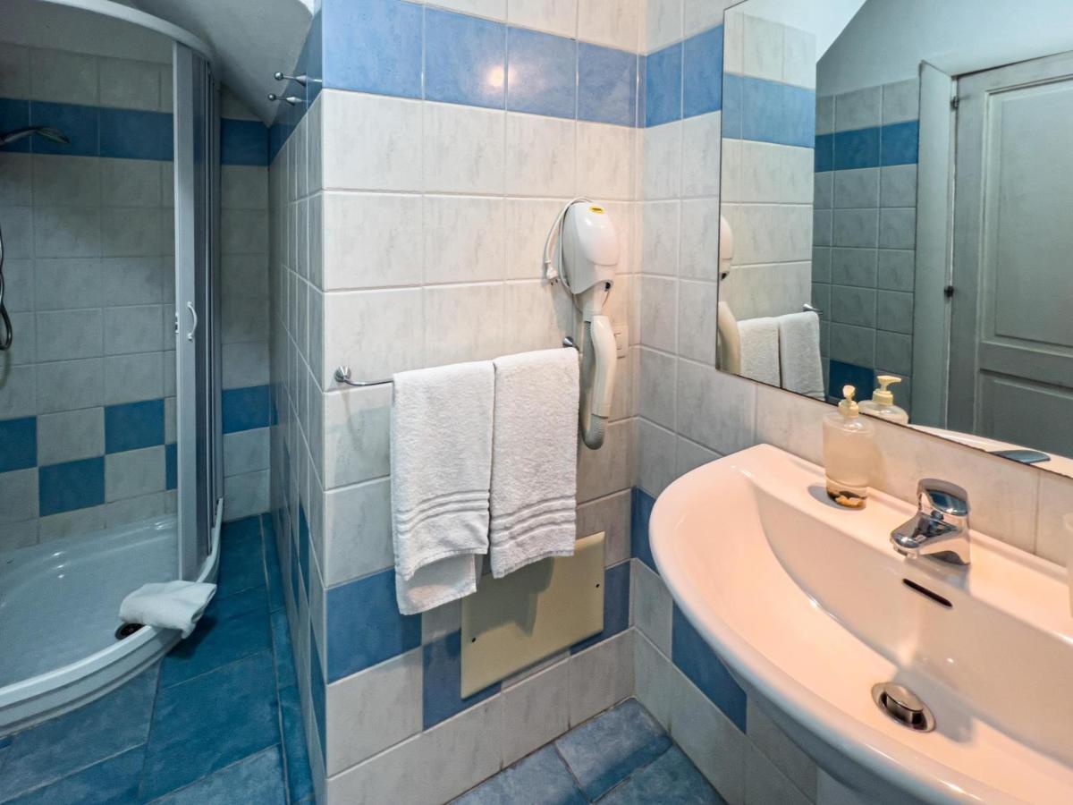 La Terrazza Guesthouse Olbia Dış mekan fotoğraf